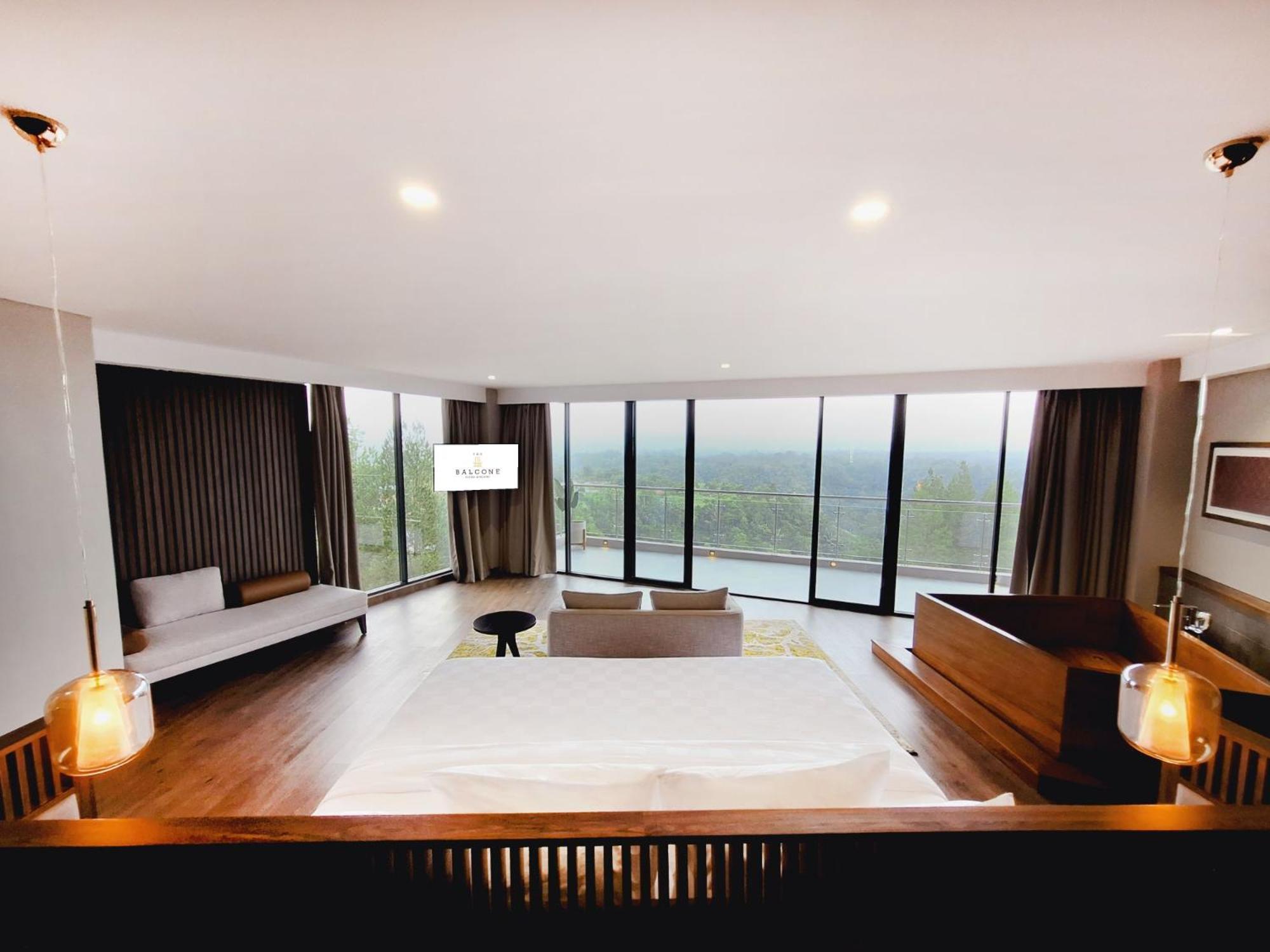 The Balcone Suites & Resort Bukittinggi Exterior photo